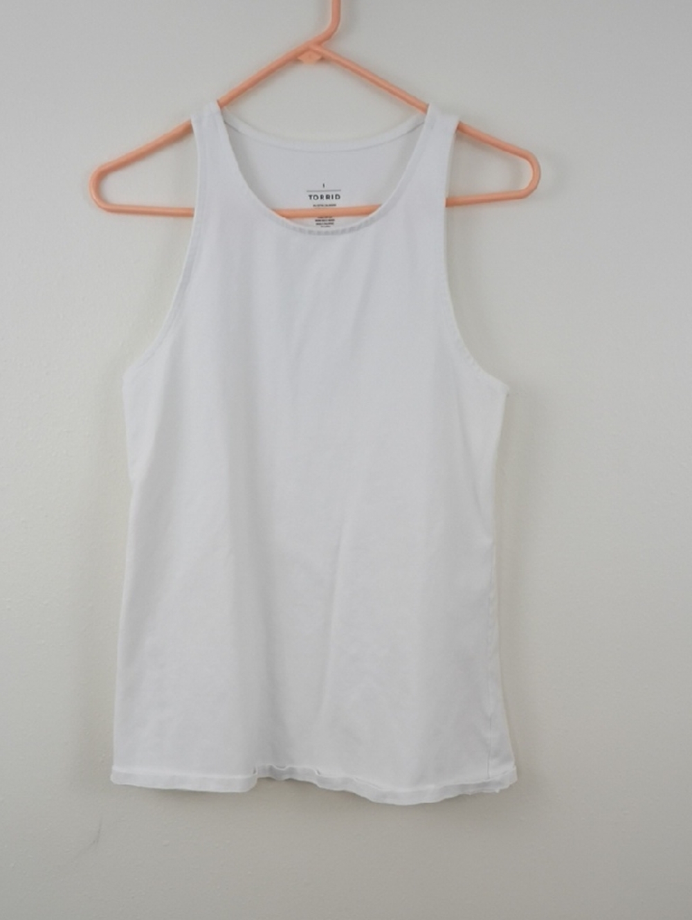 Torrid White Sleeveless Ribbed Tank